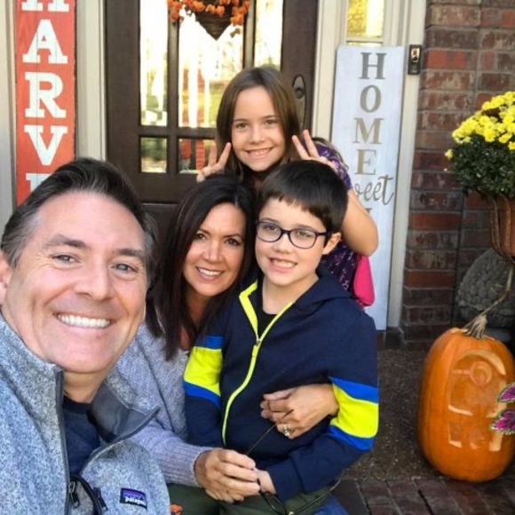 Meet your Posher, Stacey - Picture 1 of 1